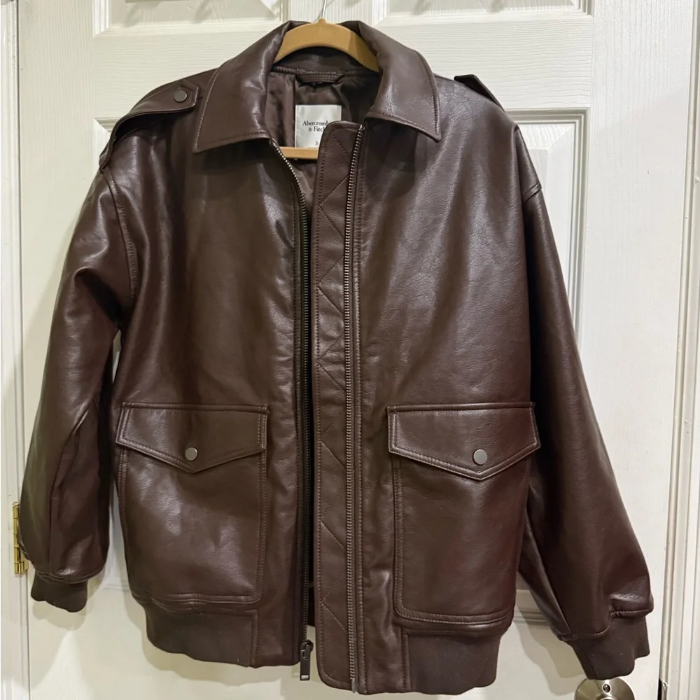 Abercrombie & Fitch Vegan Leather Bomber - Small - Picture 2 of 4